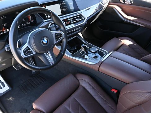 Certified 2023 BMW X5 xDrive40i w/ M Sport Package image 12