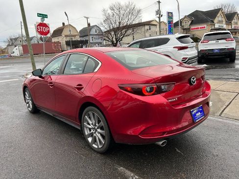 Used 2022 MAZDA MAZDA3 s image 4