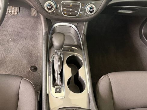 Used 2024 Chevrolet Malibu LT FWD image 19