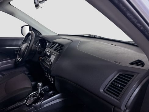 Used 2017 Mitsubishi Outlander Sport LE FWD image 28