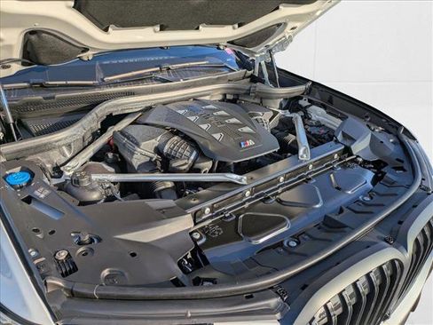 New 2026 BMW X7 M60i image 16