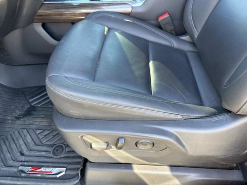 Used 2025 Chevrolet Silverado 1500 LT Trail Boss w/ LT Trail Boss Premium Package image 19