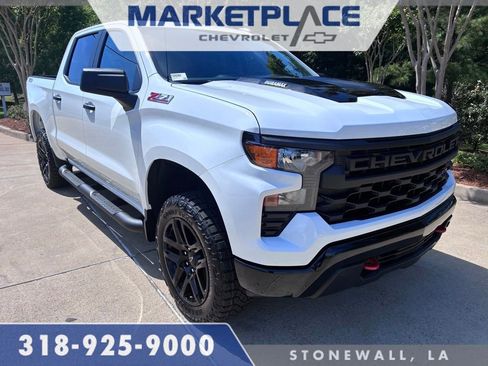 New 2026 Chevrolet Silverado 1500 Custom Trail Boss AWD/4WD image 1