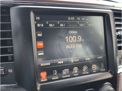 Used 2017 RAM 3500 Laramie image 16