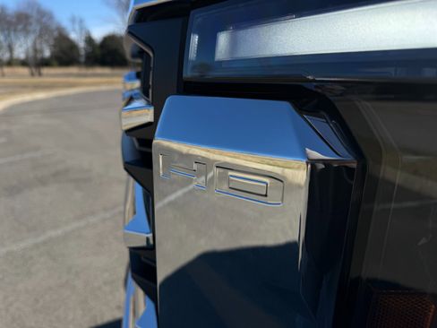 Used 2024 GMC Sierra 3500 SLT image 54