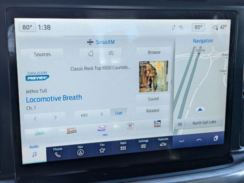 Used 2022 Ford F150 Lariat w/ Tow Technology Package image 19