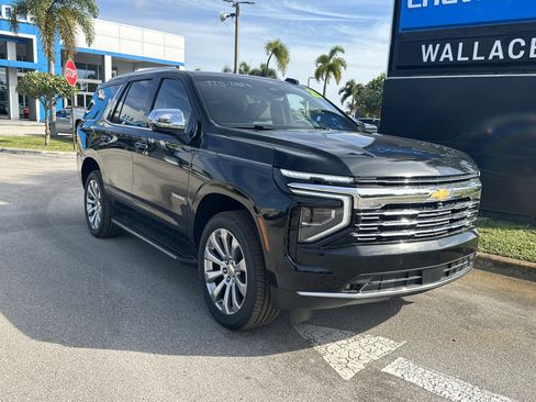New 2026 Chevrolet Silverado 1500 Custom Trail Boss w/ LPO, Dark Essentials Package AWD/4WD image 4