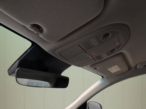 Certified 2026 Genesis G70 2.5T image 34