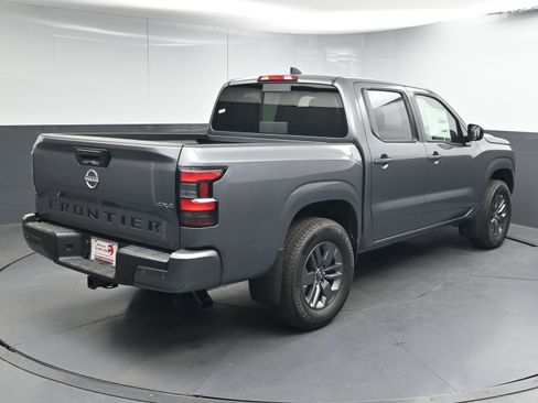 New 2026 Nissan Frontier SV w/ SV Convenience Package image 8