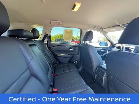 Certified 2025 Nissan Rogue SL AWD/4WD image 29