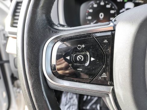 Used 2021 Volvo XC90 T6 Momentum w/ Climate Package AWD/4WD image 20
