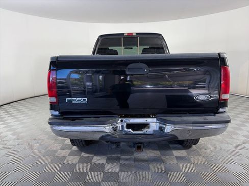 Used 2004 Ford F350 Lariat AWD/4WD image 6