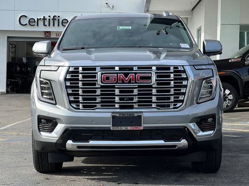 New 2026 GMC Yukon Denali image 3