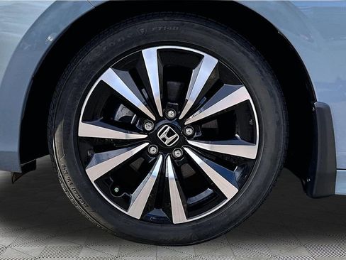 Certified 2023 Honda Civic EX image 24