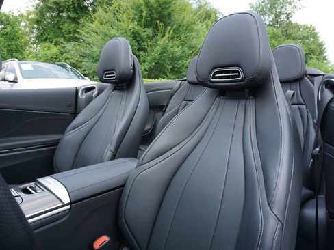 Certified 2024 Mercedes-Benz CLE 300 4MATIC Cabriolet image 16