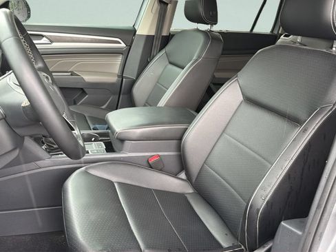 Certified 2023 Volkswagen Atlas SE FWD image 31