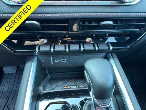 Used 2026 Chevrolet Colorado Z71 w/ Technology Package AWD/4WD image 13