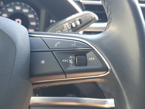 Used 2024 Audi Q3 2.0T Premium AWD/4WD image 26