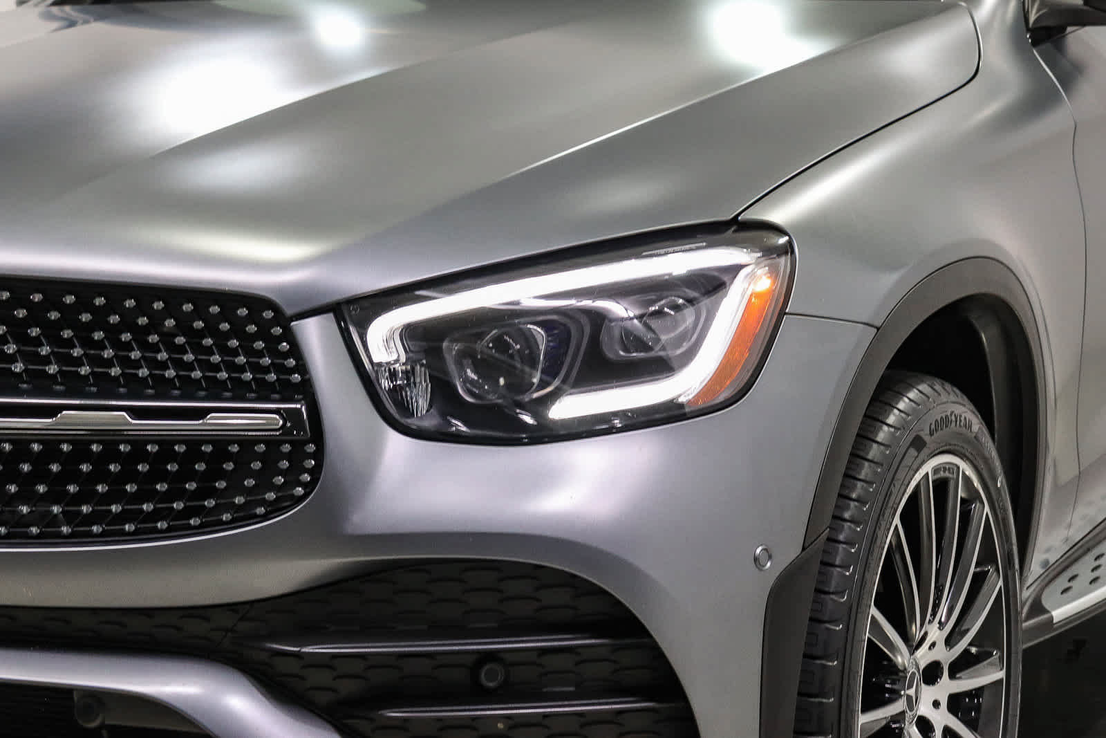 Used 2022 Mercedes-Benz GLC 300 4MATIC Coupe image 7
