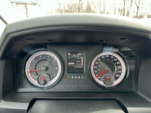 Used 2018 RAM 1500 Express image 13