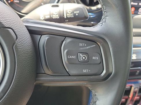 Used 2021 Jeep Wrangler Unlimited Sport AWD/4WD image 10