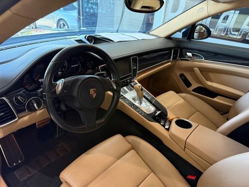 Used 2016 Porsche Panamera 4 Edition w/ Premium Package Plus AWD/4WD image 23
