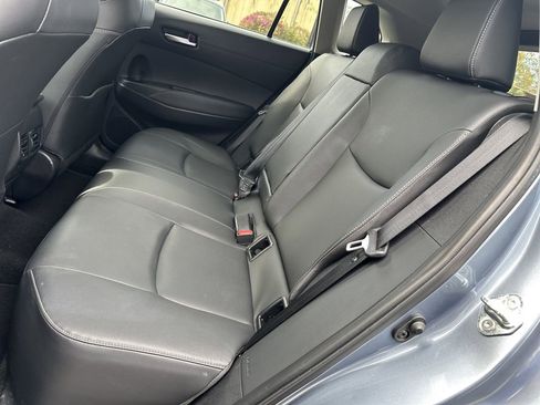 Used 2024 Toyota Corolla Cross XLE FWD image 17