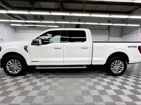 Used 2025 Ford F150 Lariat w/ Equipment Group 502A High AWD/4WD image 15