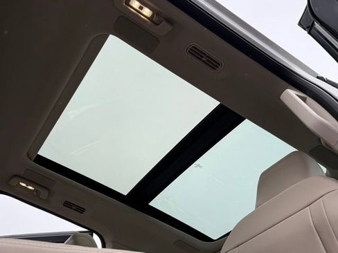 Certified 2022 Ford Expedition Platinum image 7