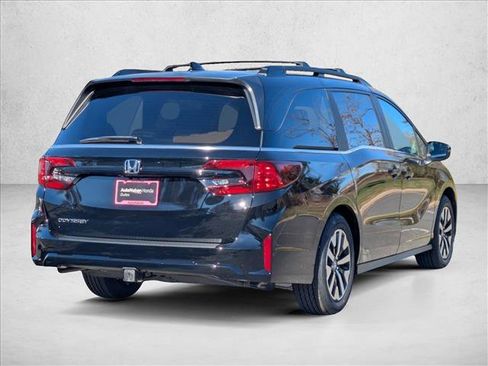 New 2026 Honda Odyssey EX-L image 2