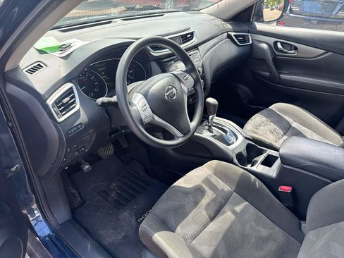 Used 2016 Nissan Rogue S AWD/4WD image 9