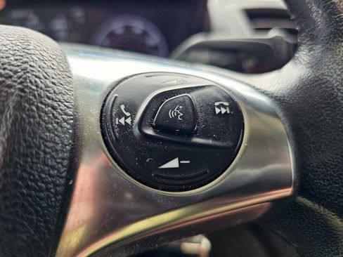 Used 2019 Ford Transit Connect XLT FWD image 8