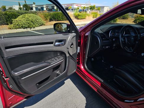 Used 2021 Chrysler 300 S RWD image 15