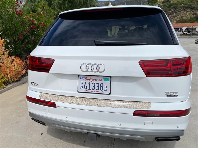 Used 2017 Audi Q7 3.0T Premium Plus AWD/4WD image 10