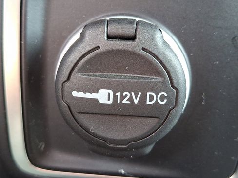 Used 2022 Jeep Wrangler Unlimited Sport image 24