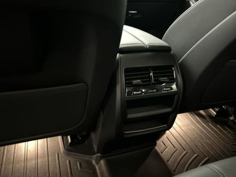 Used 2023 BMW X5 xDrive40i w/ Premium Package AWD/4WD image 23