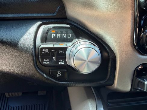 Used 2022 RAM 1500 Laramie AWD/4WD image 23