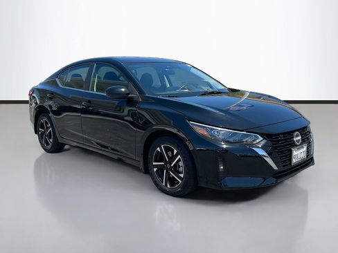 Used 2025 Nissan Sentra SV w/ All-Weather Package FWD image 3