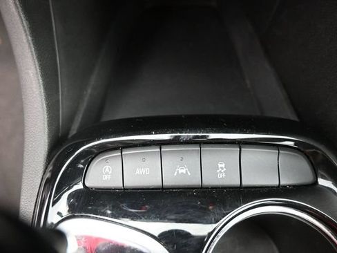 Used 2025 Buick Encore GX Preferred AWD/4WD image 28