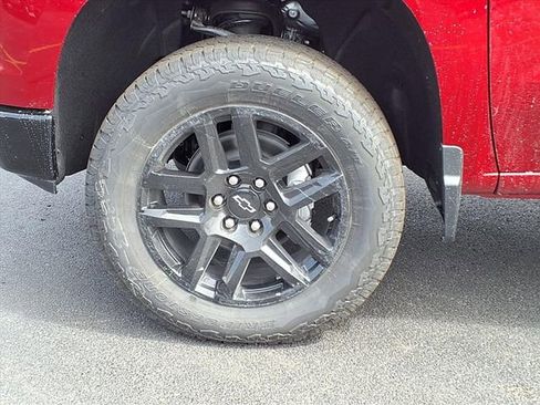 New 2026 Chevrolet Silverado 1500 LT Trail Boss w/ LT Trail Boss Premium Package AWD/4WD image 9