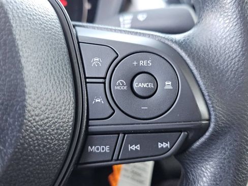 Used 2026 Toyota Corolla LE FWD image 12