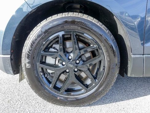 Used 2024 Ford Edge SEL w/ Convenience Package image 15