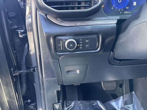 Used 2020 Ford Explorer Platinum AWD/4WD image 31