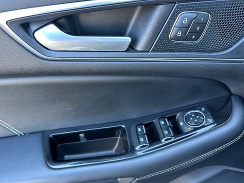 Used 2020 Ford Edge ST AWD/4WD image 11