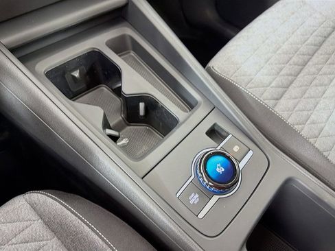 New 2026 Volkswagen Tiguan S AWD/4WD image 18