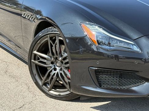 Used 2020 Maserati Quattroporte S GranSport Q4 AWD/4WD image 2