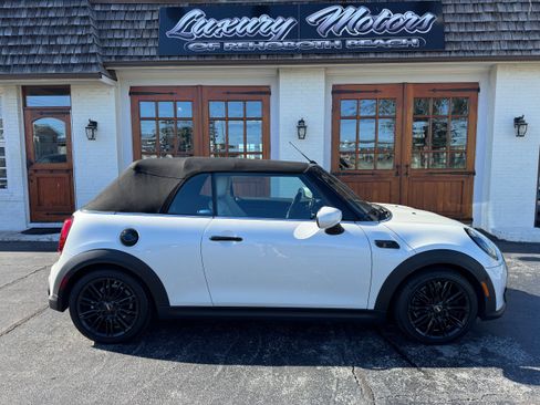 Used 2024 MINI Cooper S FWD image 6