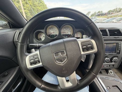 Used 2012 Dodge Challenger R/T RWD image 23