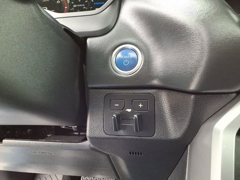 Used 2023 Toyota Sequoia Platinum image 47