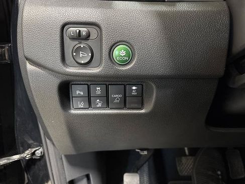 Used 2017 Honda Ridgeline Black Edition image 17